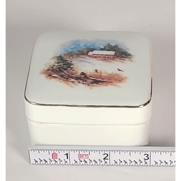 PORCELAIN TRINKET BOX A CHRISTMAS KEEPSAKE Designers' Collection Robert Laessig - Picture 3 of 12